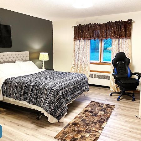 Skaneateles Inn On 20 Auburn Bagian luar foto