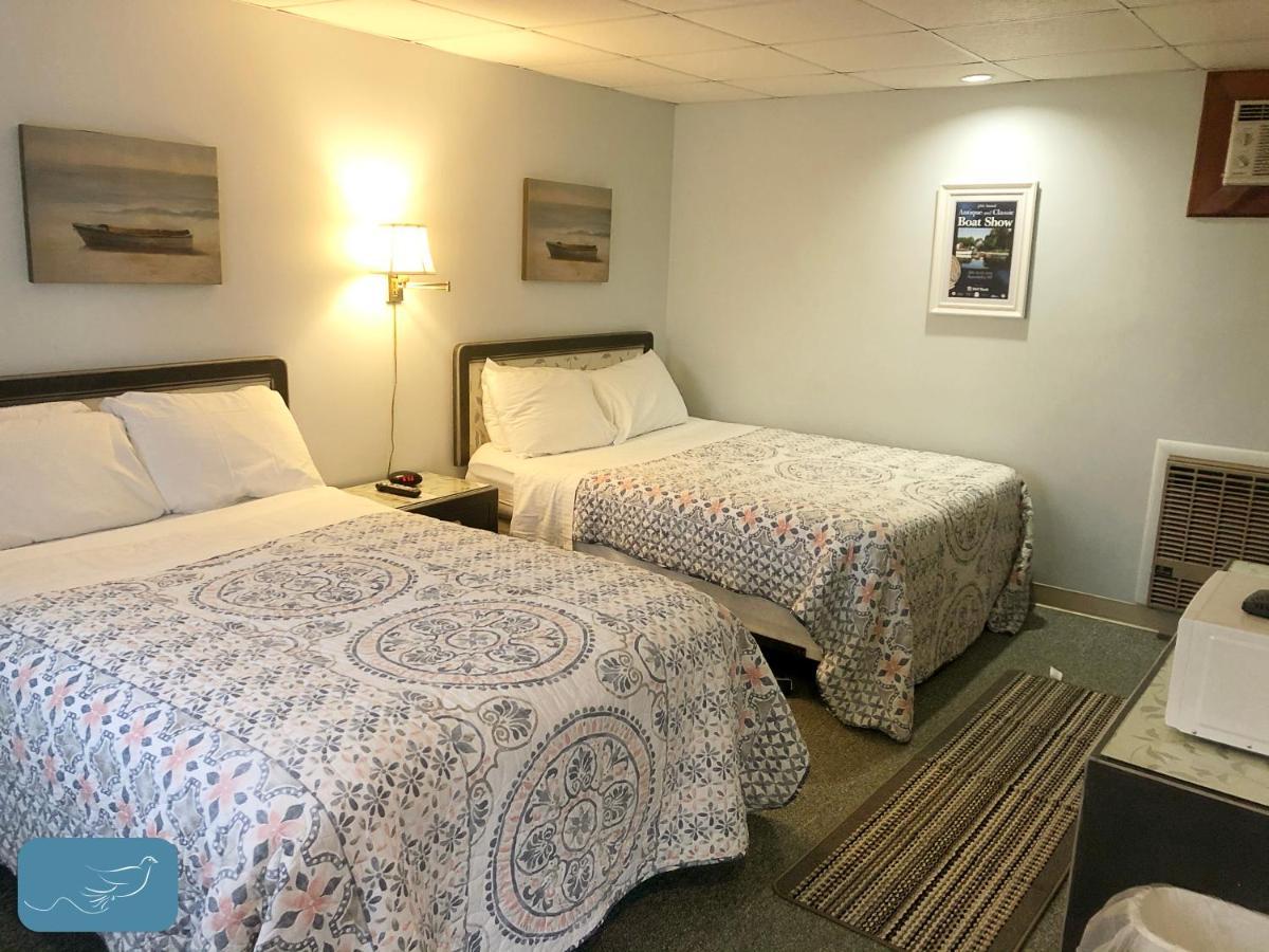 Skaneateles Inn On 20 Auburn Bagian luar foto