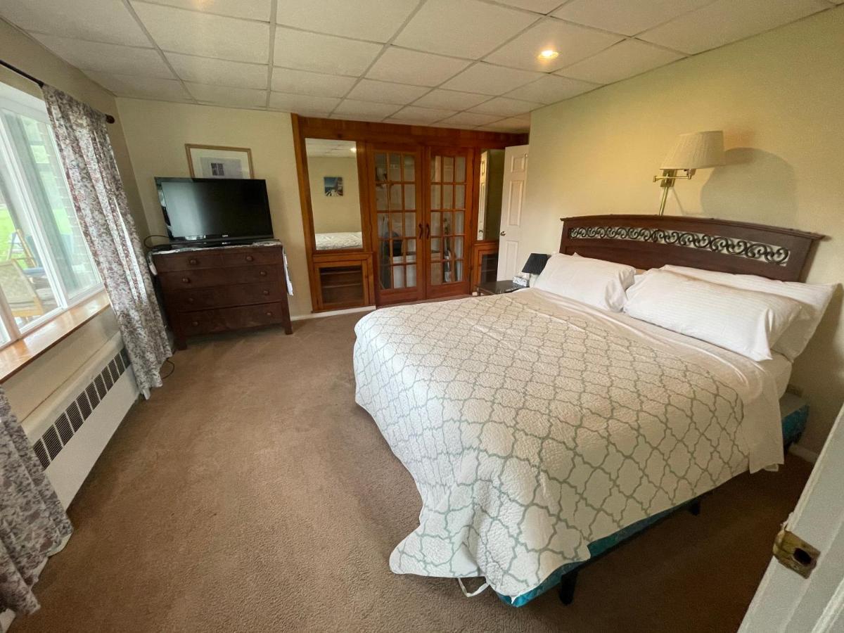 Skaneateles Inn On 20 Auburn Bagian luar foto