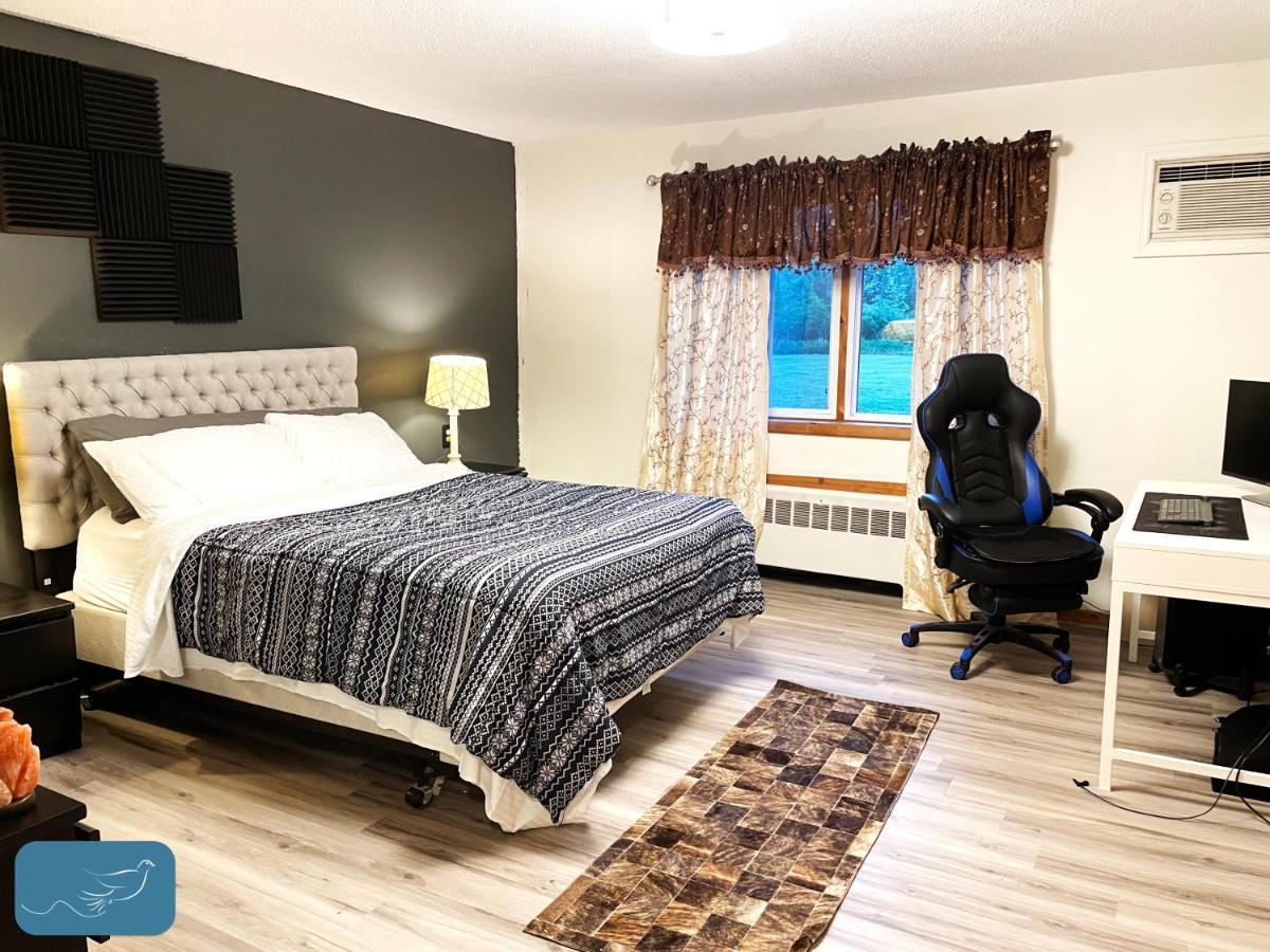 Skaneateles Inn On 20 Auburn Bagian luar foto