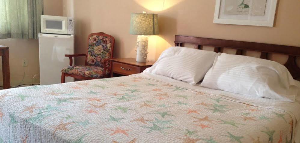 Skaneateles Inn On 20 Auburn Bagian luar foto