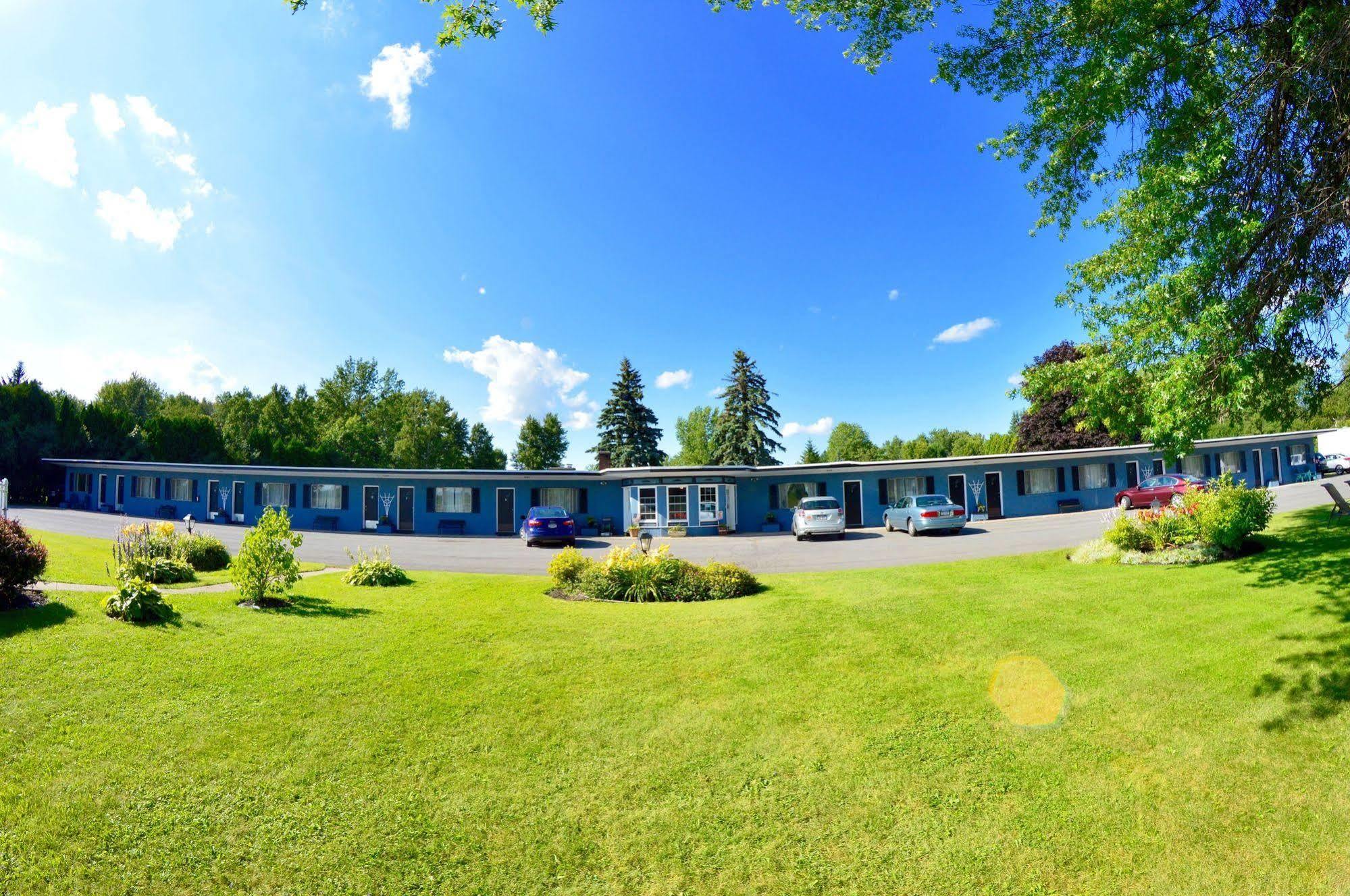 Skaneateles Inn On 20 Auburn Bagian luar foto